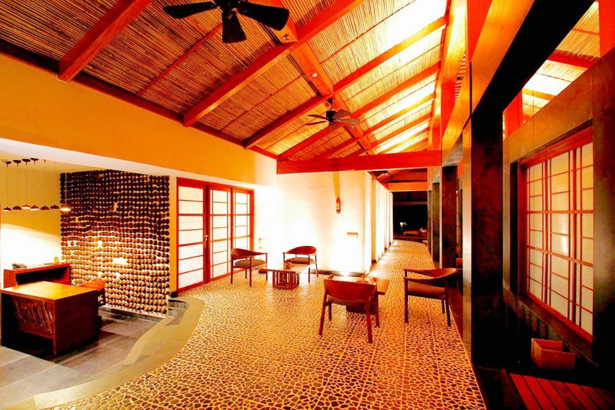 Plumeria Lake Resort & Spa Vayalār Екстериор снимка
